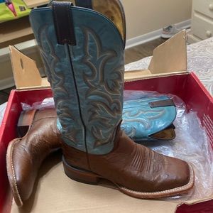 Justin womens ostrich belly square toe boots